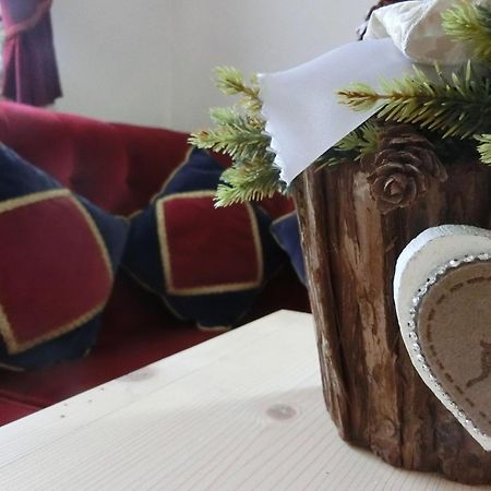 Garni Criss Aparthotel Colfosco Exterior foto